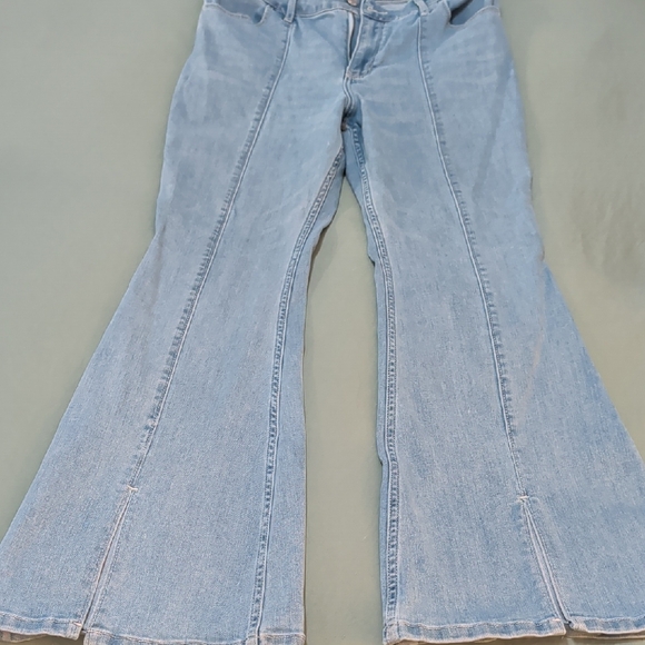 Hollister Denim - Women's Light Blue Flared Jeans- Split hem + Hollister Large